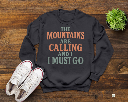 The Mountains Are Calling – Cozy Trailwear for Real Wanderers